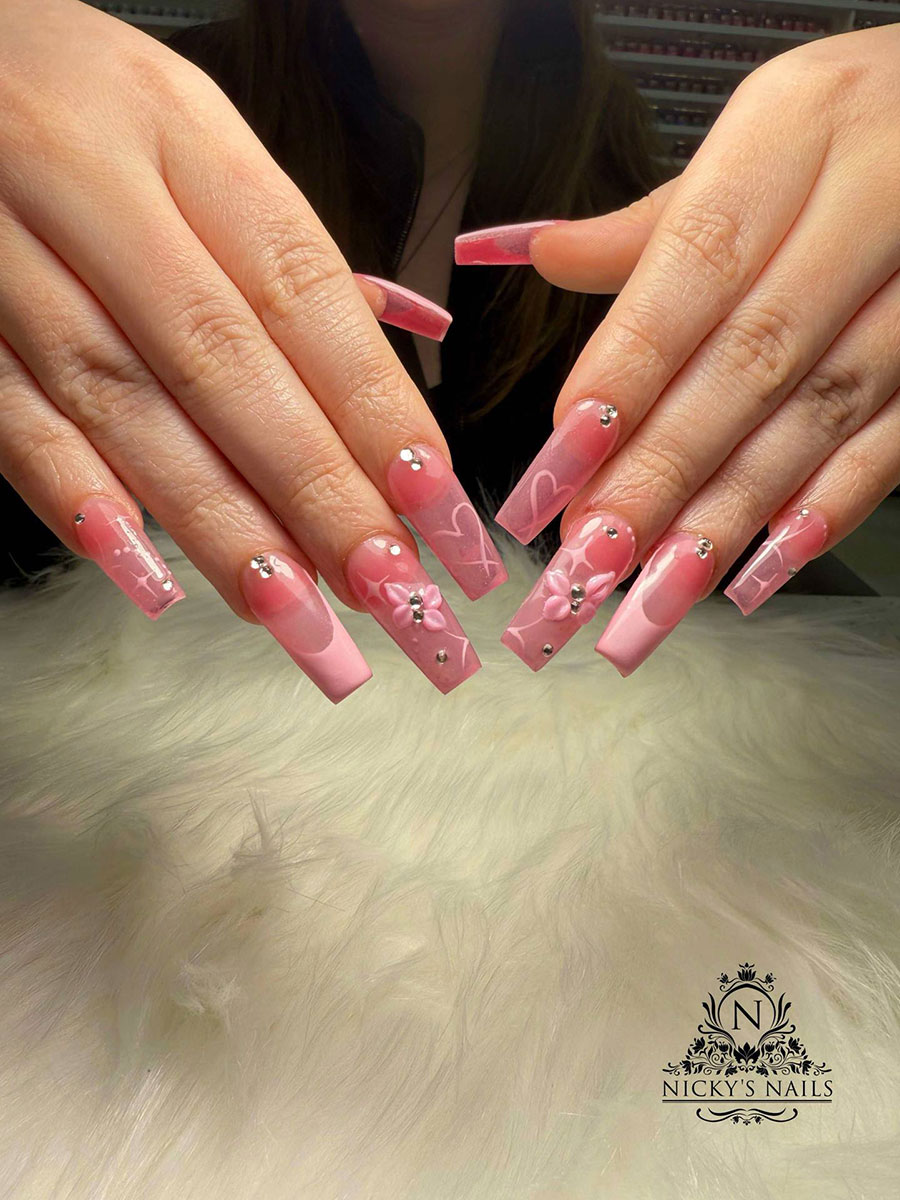 NICKY'S NAILS